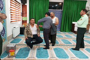 اجرای طرح واکسیناسیون آنفلوآنزا ویژه پرسنل نیروی انتظامی در شهرستان خرم‌بید